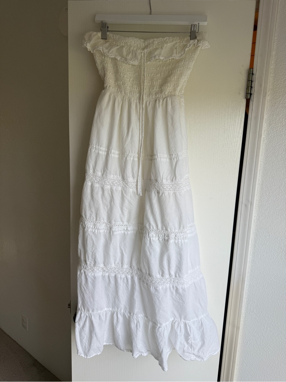 Universal Thread White Strapless Smocked Maxi Dress with Lace Trim